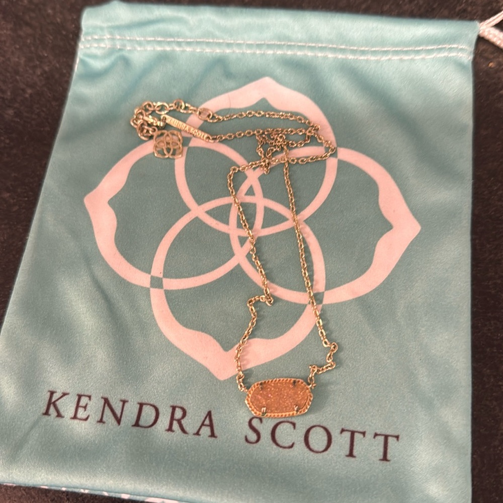 Kendra Scott Elisa necklace